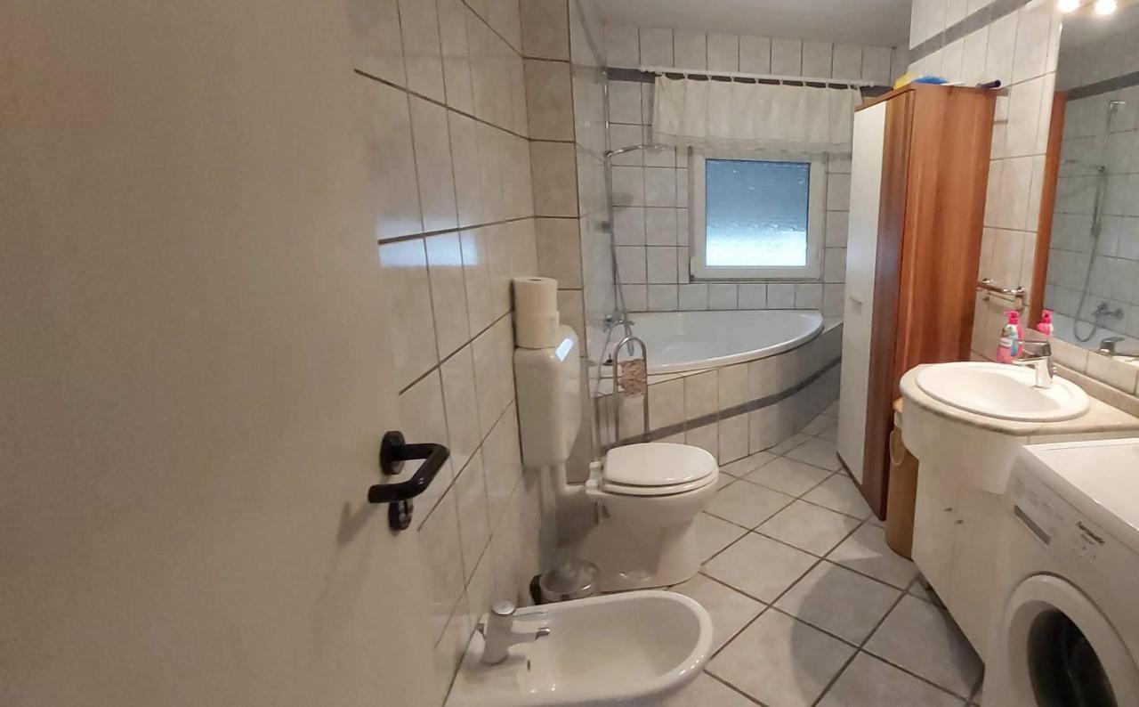 Monteur-, Ferienwohnung Mit Balkon In Hanau Bei Frankfurt Und Aschaffenburg Dış mekan fotoğraf